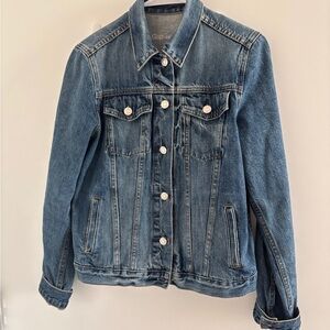 Gap Mid-Wash Jean Jacket